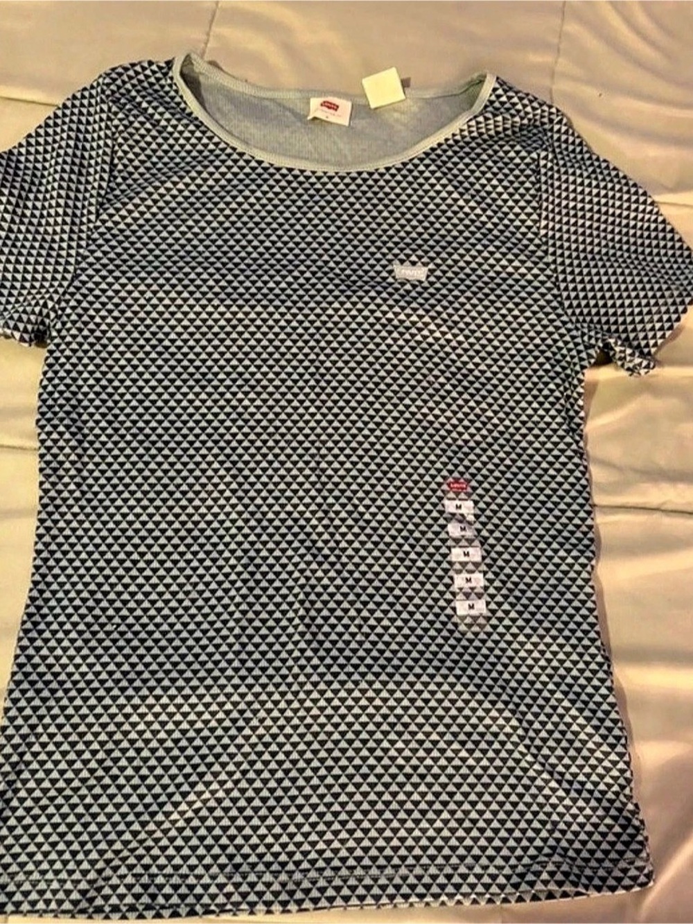 Levi's Geometric Short Sleeve Tee in Blue & White Size Medium NWT